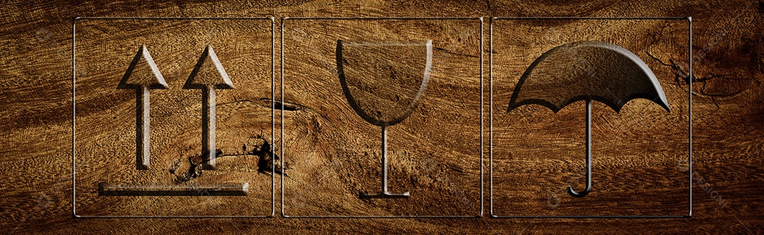 Sinais logísticos no pacote. Três sinais impressos em uma madeira compensada