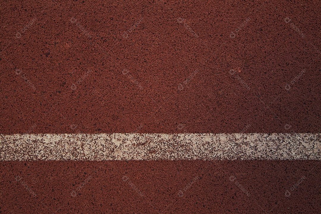 Superfície vermelha da quadra de tênis, fundo esportivo.