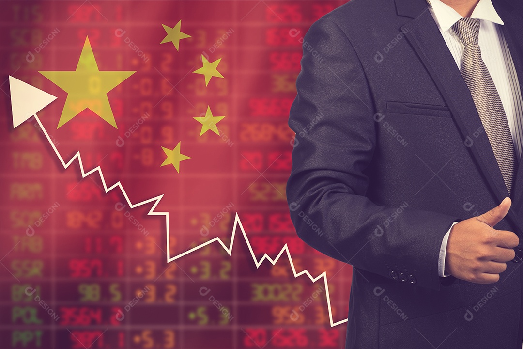 Bandeira da China. Diagrama de dados de estoque de tendência de baixa com homem de negócios.