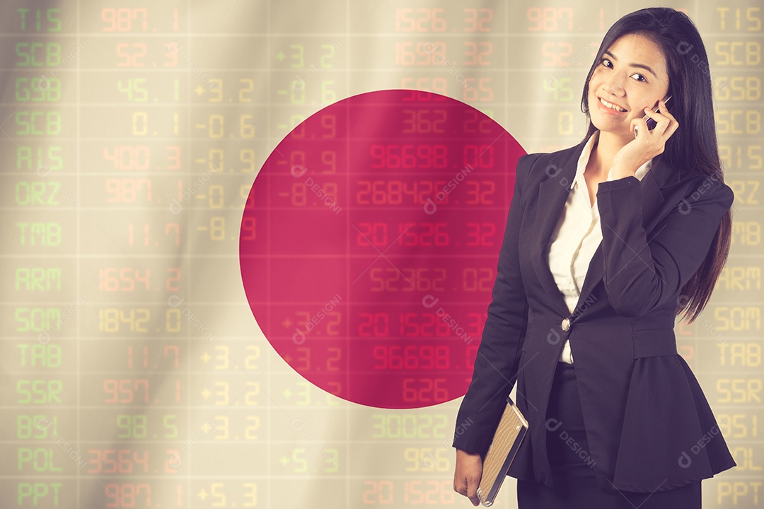 Bandeira nacional do Japão com uma grande exibição do mercado