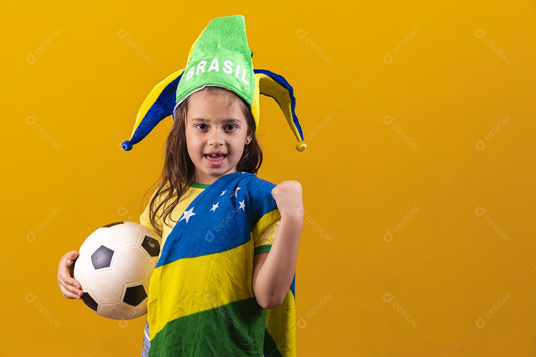 Linda menina criança torcedora do brasil Copa Do Mundo