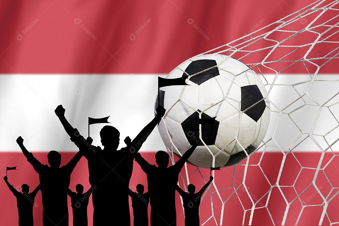 Silhuetas de fãs de futebol com bandeira da Austria.