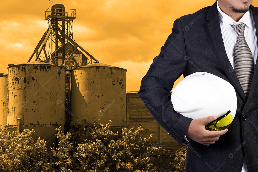 Engenheiro e fábrica industrial.