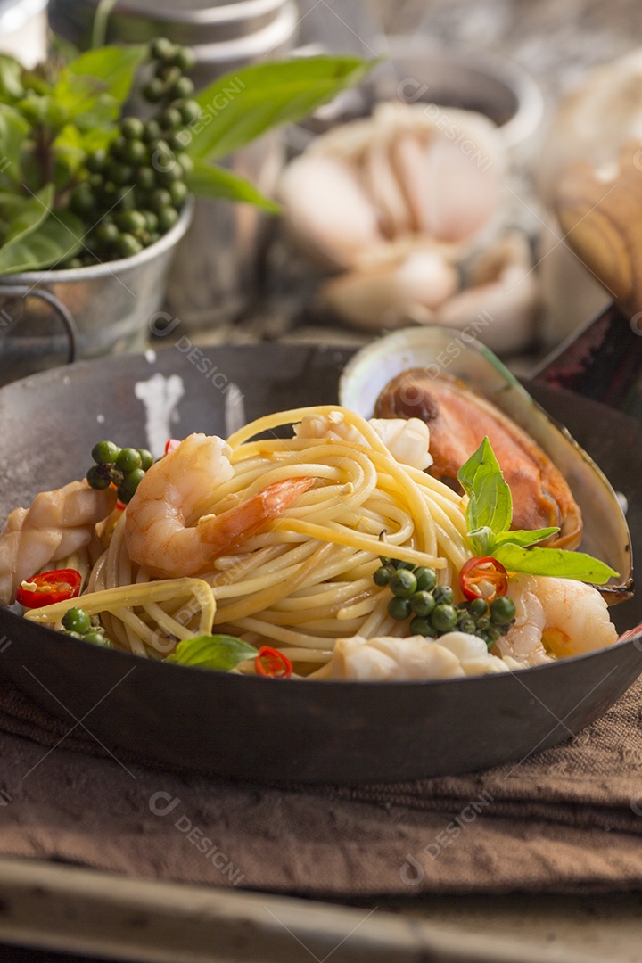 Espaguete com mexilhões