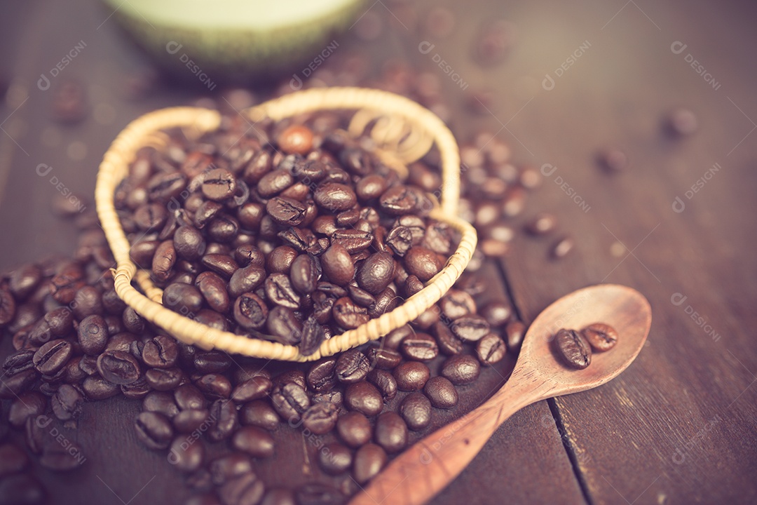 Grãos de café torrados cor vintage