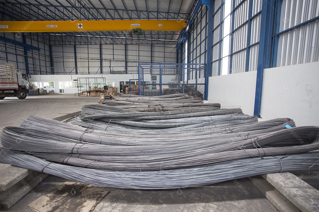 Fios de ferro para construção