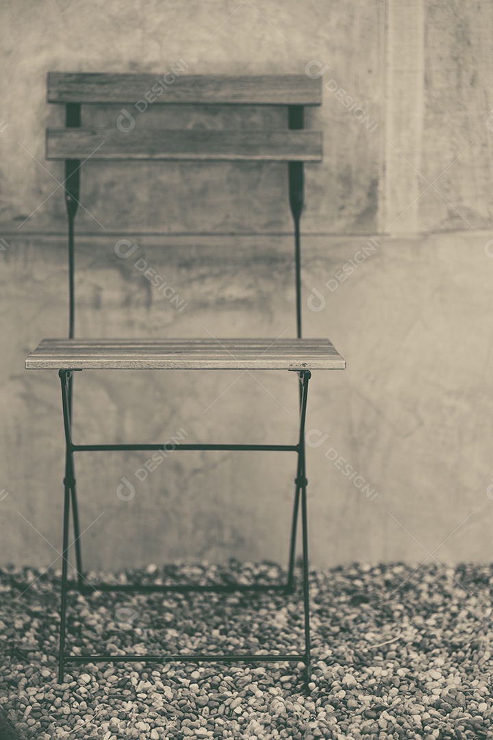 Cadeira sobre uma parque