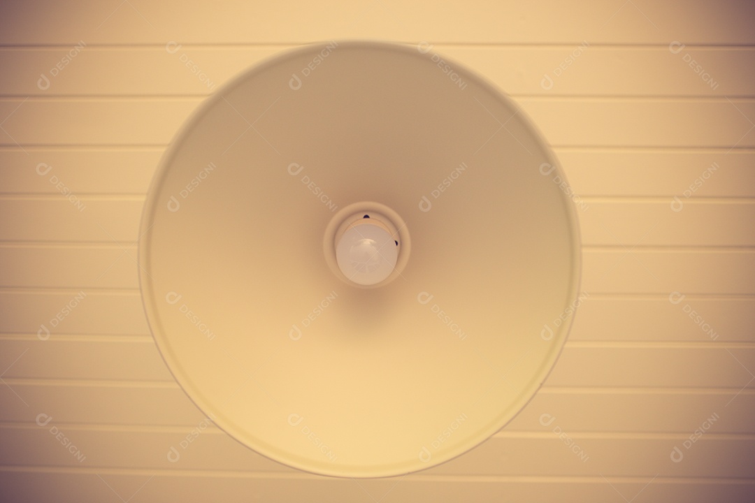 Lâmpada cor vintage de casa.