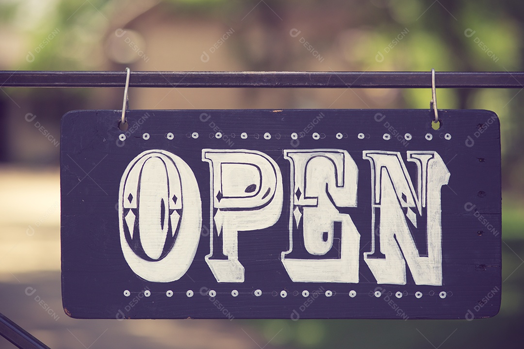 Cor vintage de sinal aberto.