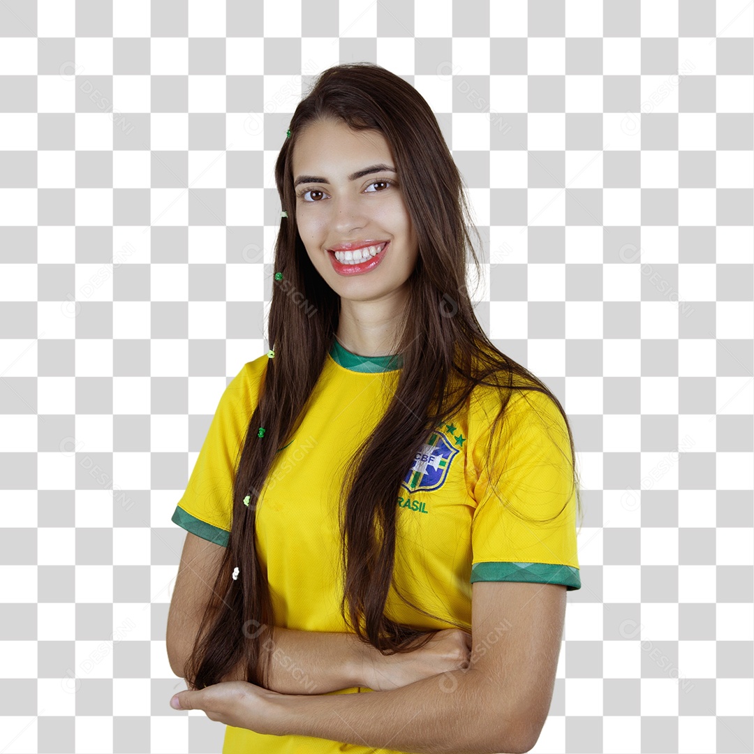 Linda mulher torcedora brasileira sobre fundo isolado amarelo