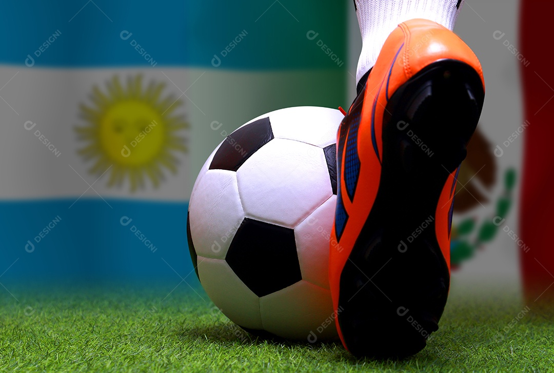 Competição da Copa de Futebol entre o nacional argentino e nacional do México.