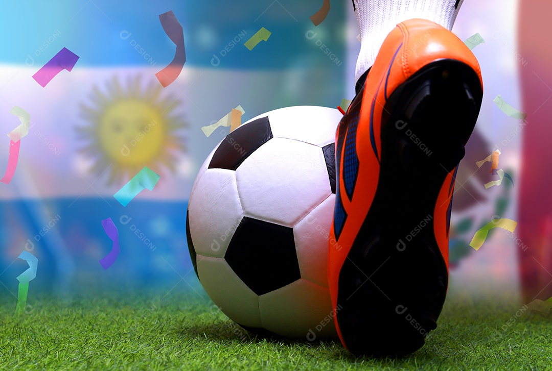 Competição da Copa de Futebol entre o nacional argentino e nacional do México.
