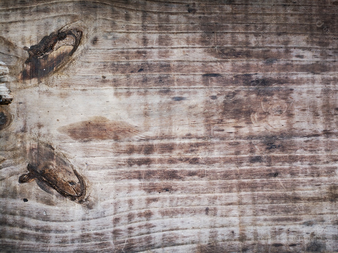 Fundo com textura de madeira envelhecida.