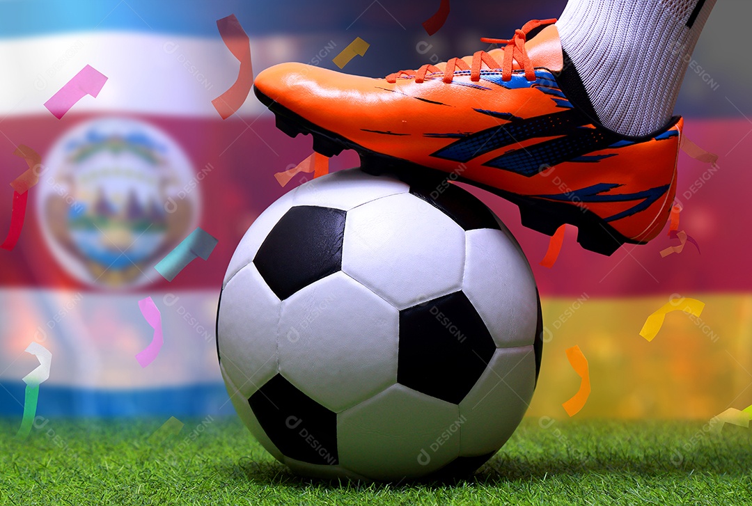 Competição da Copa de Futebol entre o nacional Costa Rica e nacional alemão.