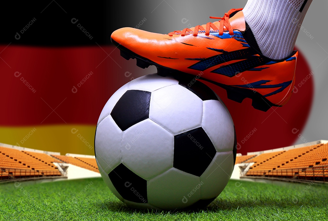 Competição da Copa de Futebol entre o nacional alemão e o Japão nacional.