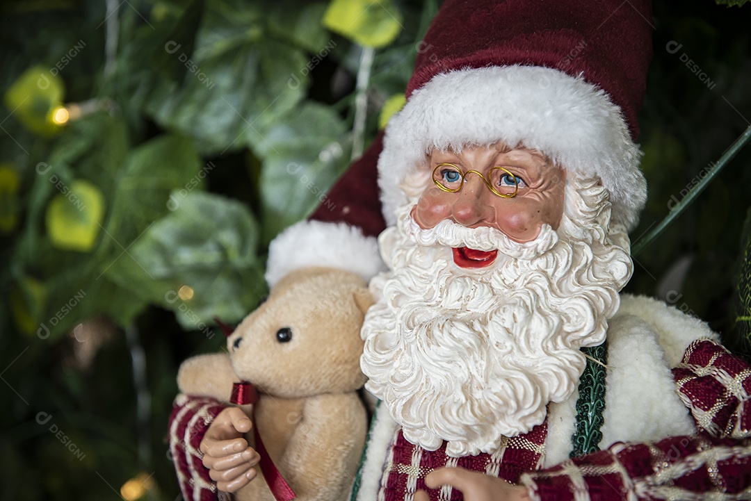 Boneca de Papai Noel na decoração de Natal