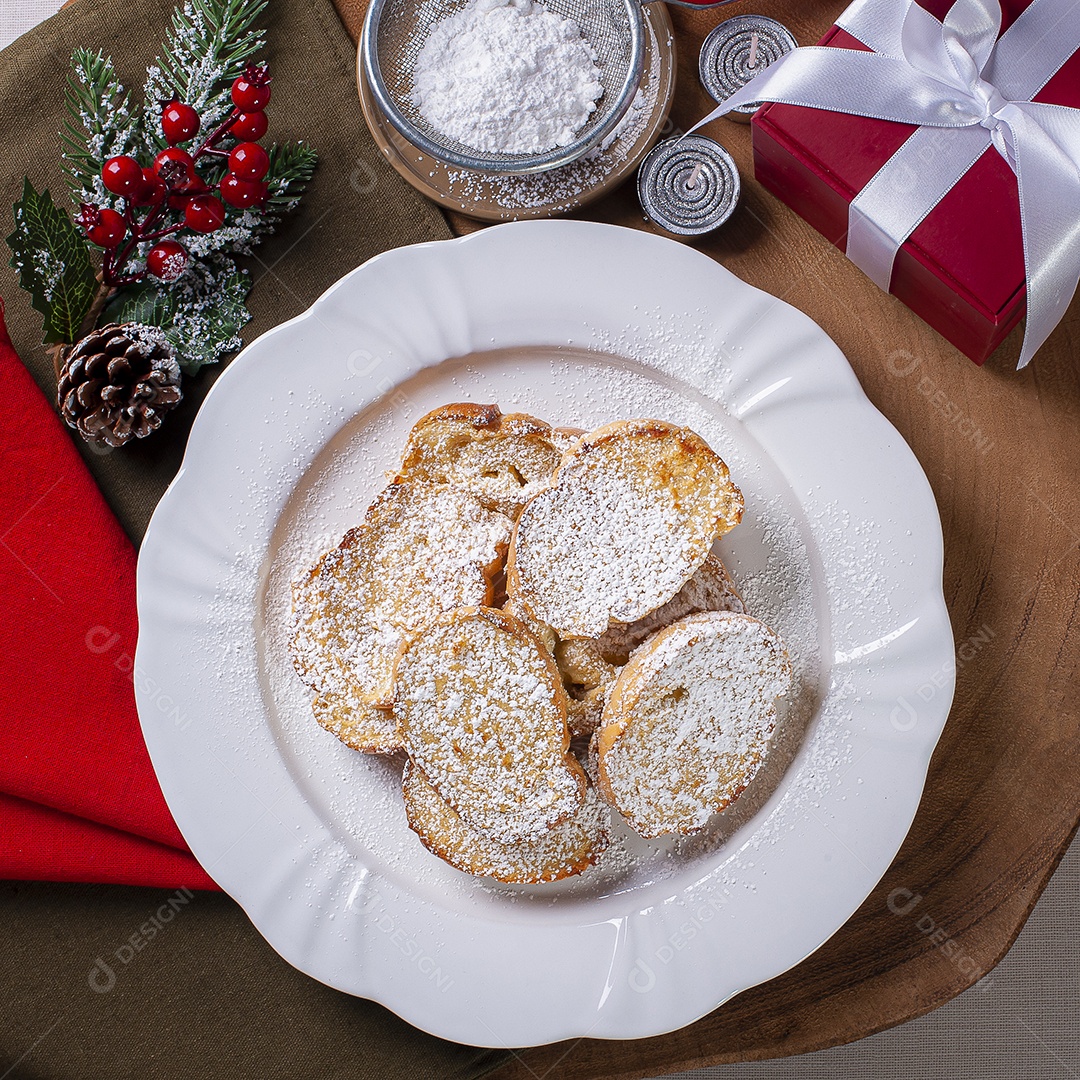 Sobremesa típica de Natal chamada Rabanadas. Torrada francesa