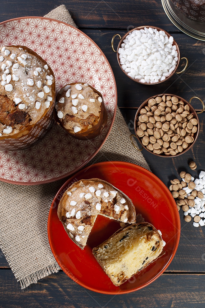 Delicioso panetone caseiro com fermentação natural