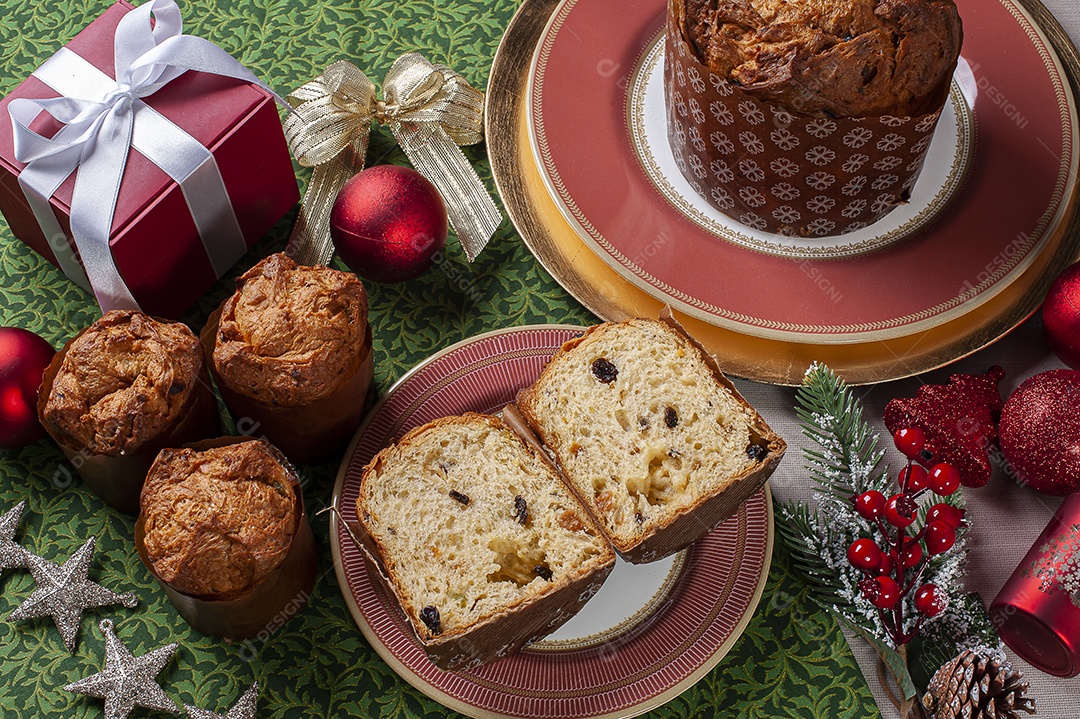 Panetone artesanal de fermentação natural, com chocolate
