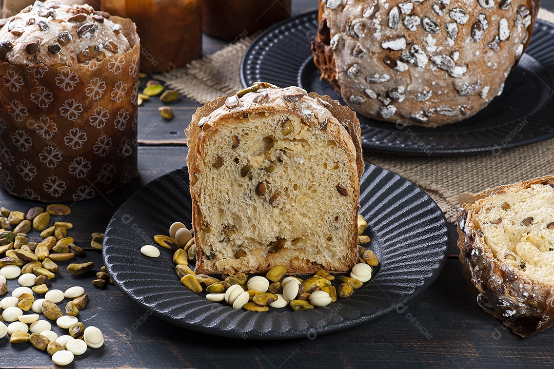 Delicioso panetone caseiro com fermentação natural