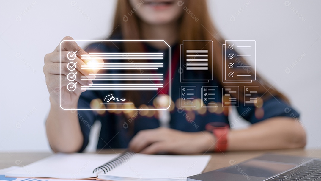 Assinatura eletrônica e conceito de escritório sem papel.