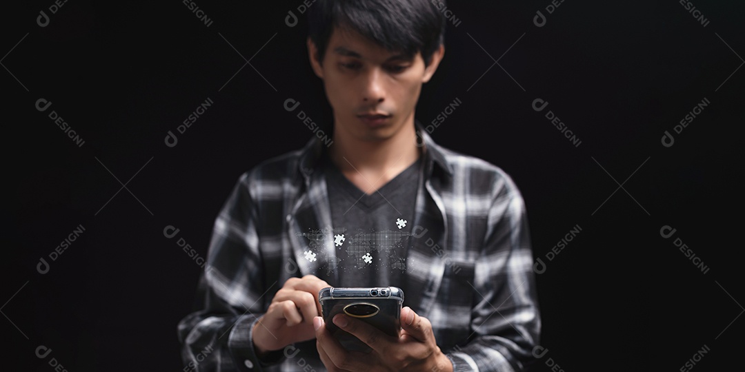 Negócios Encontre novas soluções, sucesso e estratégia conectando a montagem do quebra-cabeça