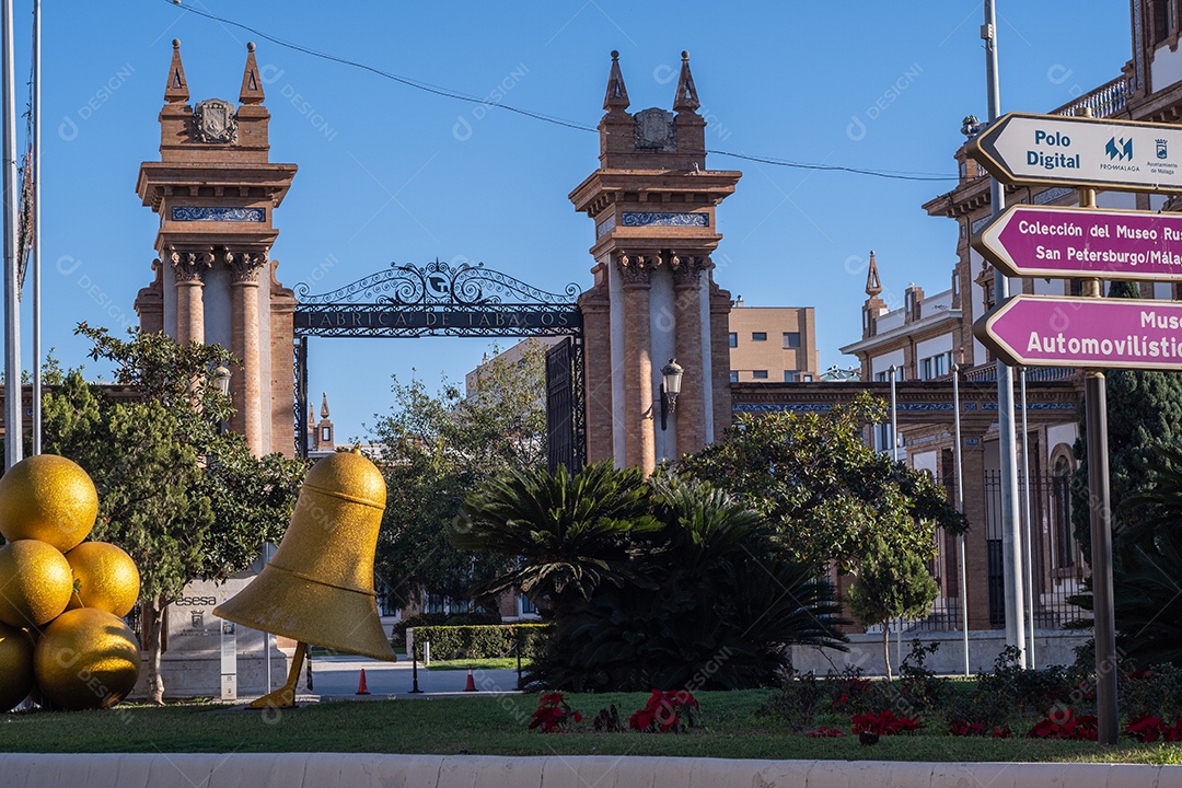 Vista do edifício ESESA IMF School em Málaga.