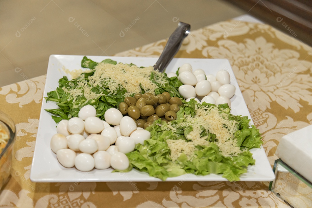 Prato de comida alimento saudável salada