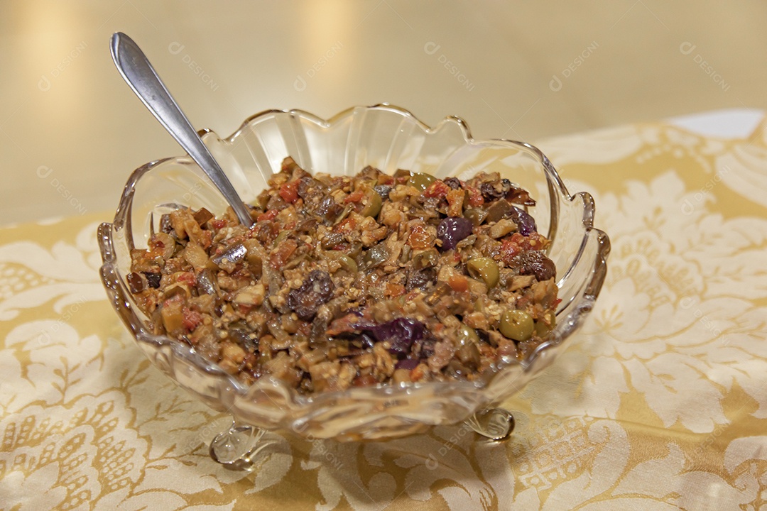 Tropeiro beans food glass bowl