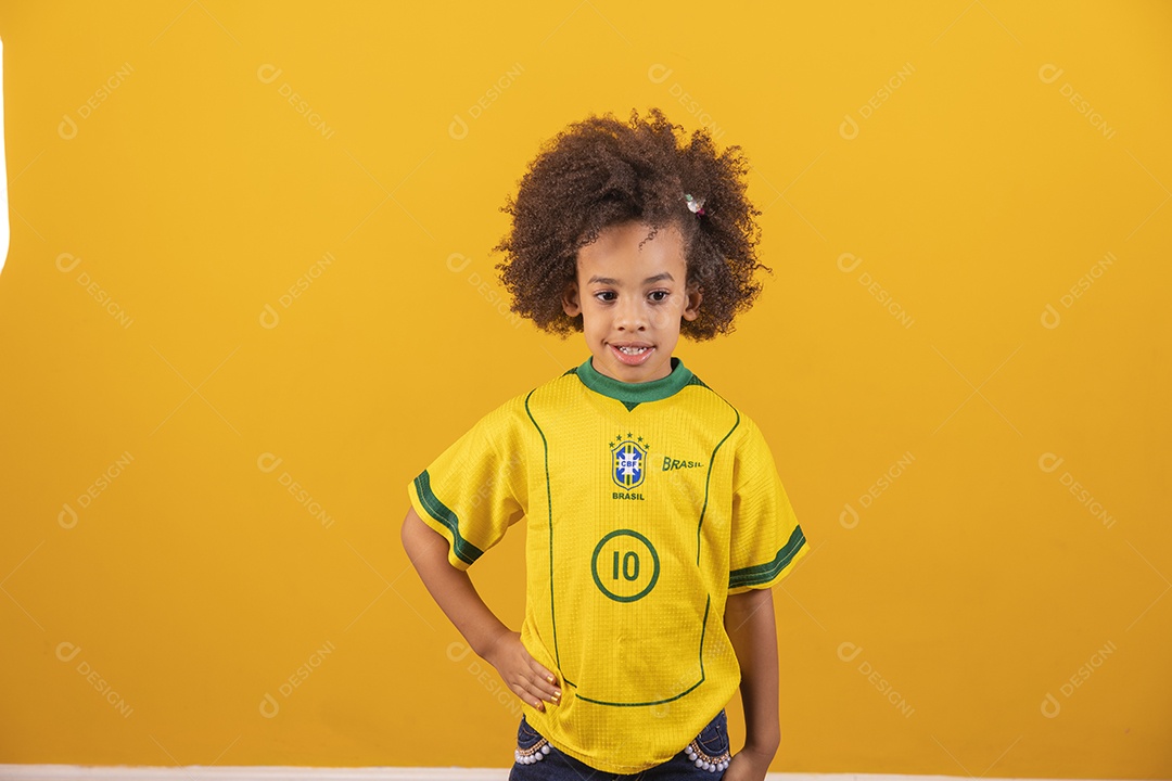 Linda menina criança torcedora do brasil Copa Do Mundo