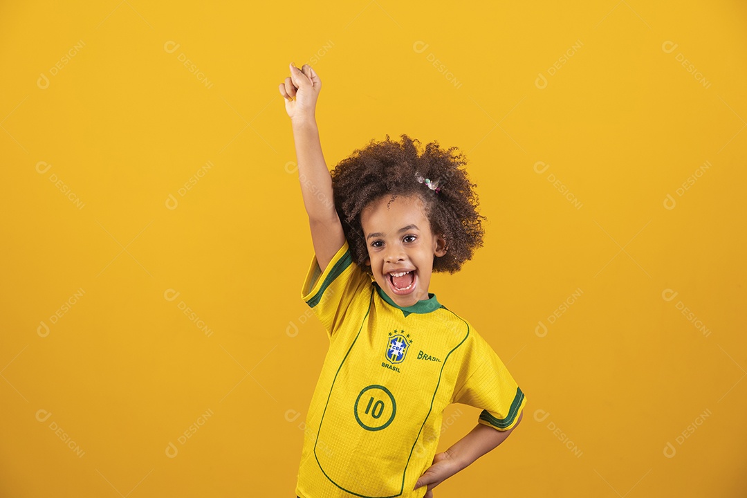Linda menina criança torcedora do brasil Copa Do Mundo