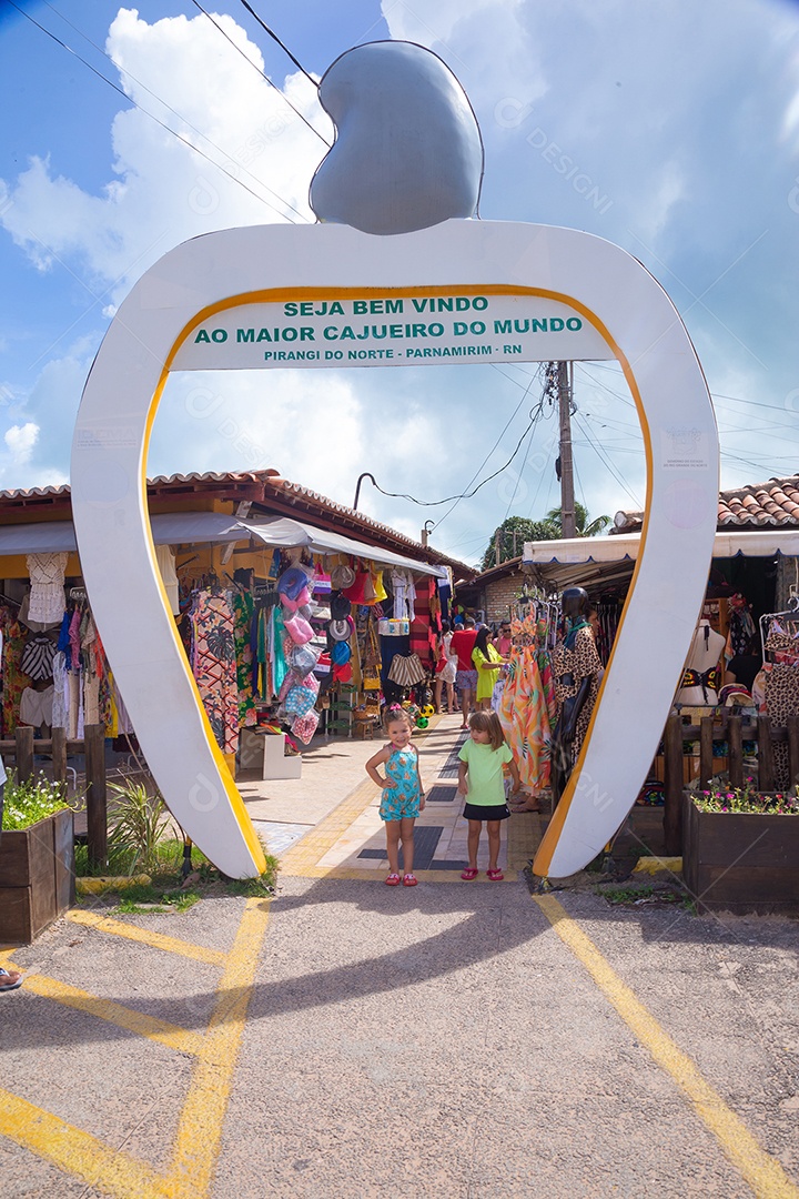 Lugar turístico movimentado