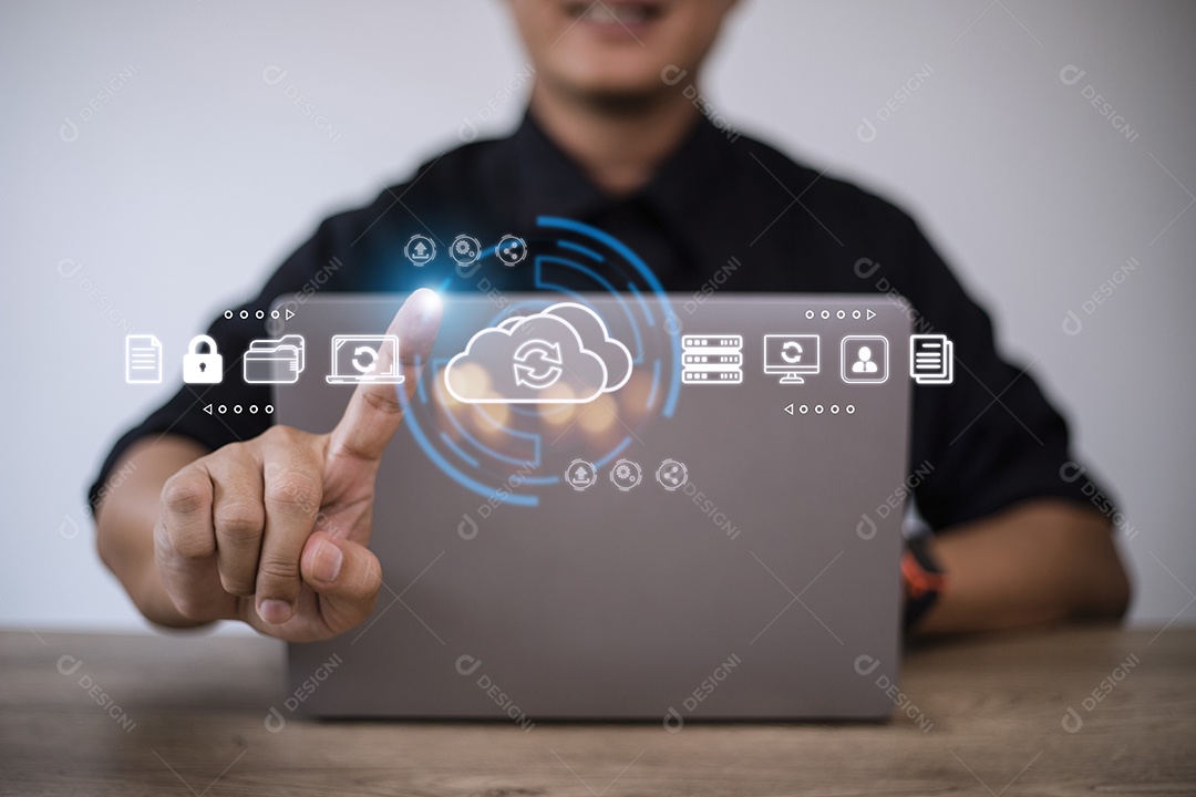 Conceito de tecnologia de nuvem. Armazenamento de dados de computação. infra de software.