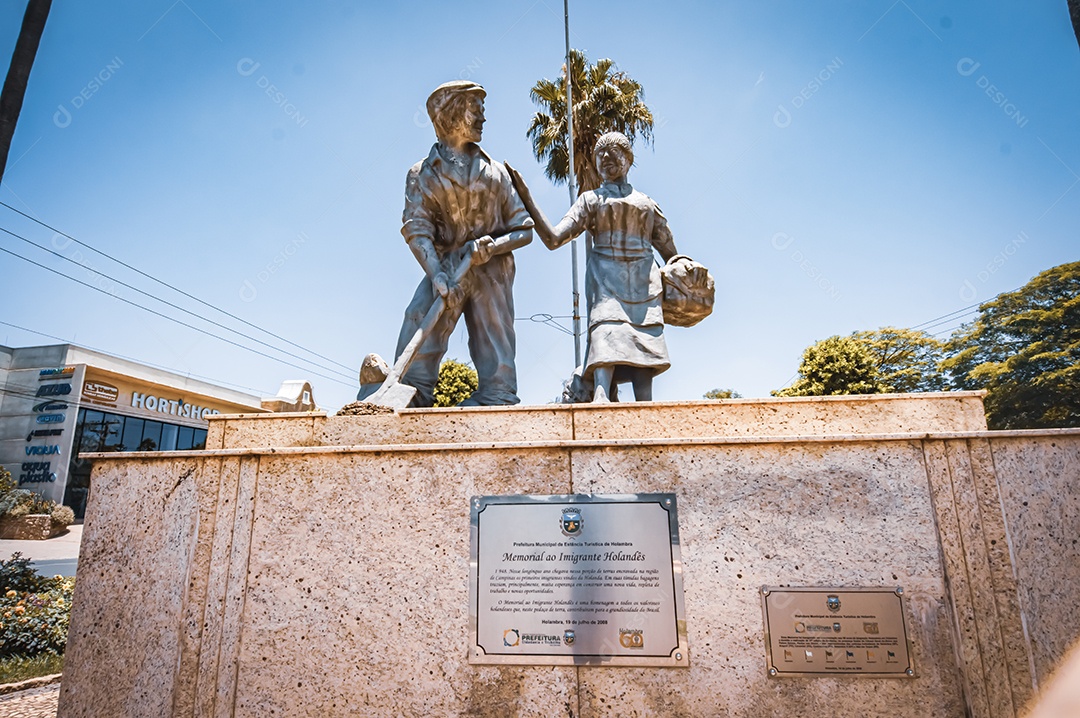 Memorial do imigrante holandês holambra-sp cidade conhecida por ser a cidade