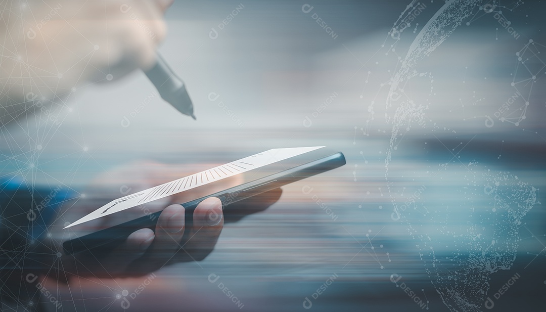 Câmbio, transferência de dinheiro, tecnologia financeira FinTech, relatório de economia