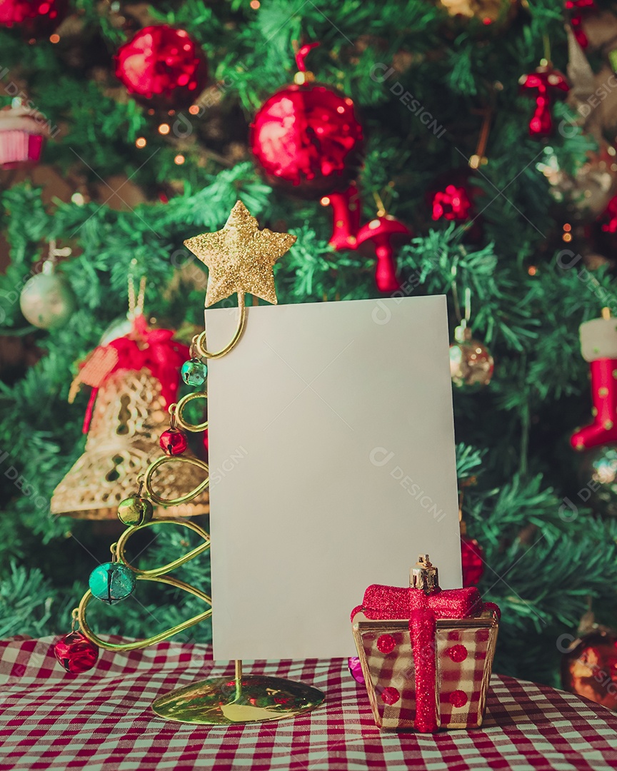 Fundo de Natal em tamanho perfeito de Stories para redes sociais