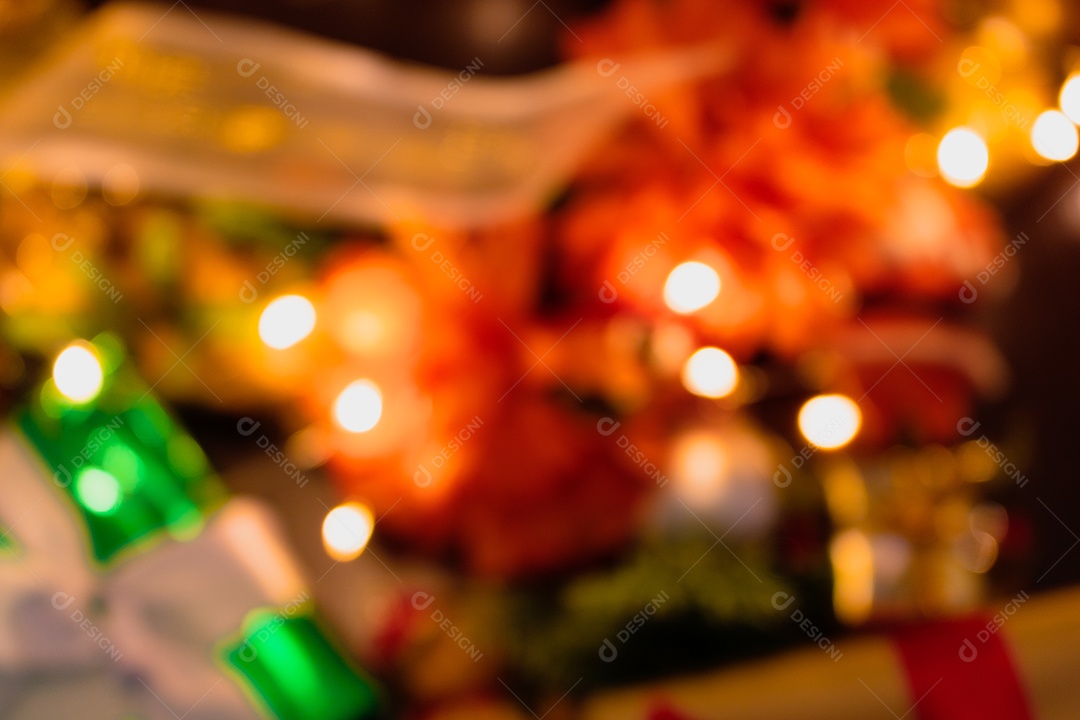 Natal turva fundo com presentes, enfeites e luzes.