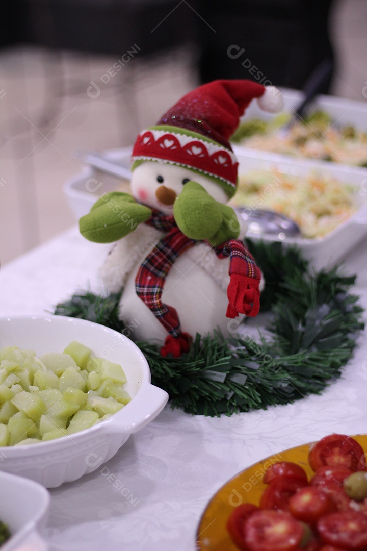 Enfeite sobre uma mesa de natal