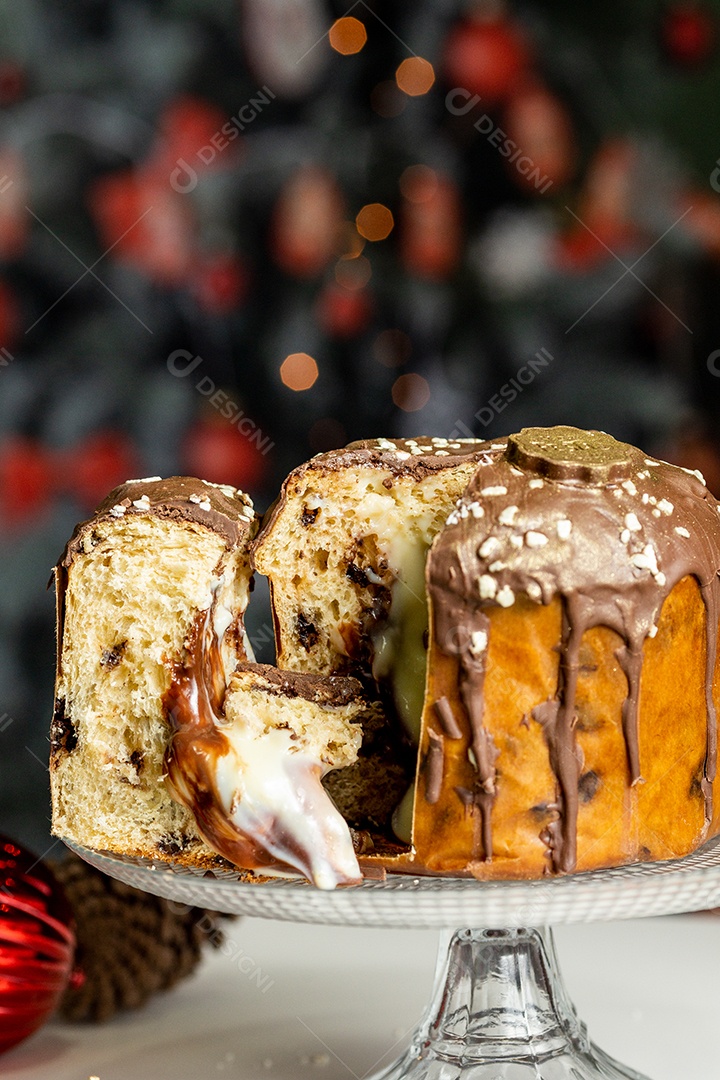 Chocottone over sweet food bowl