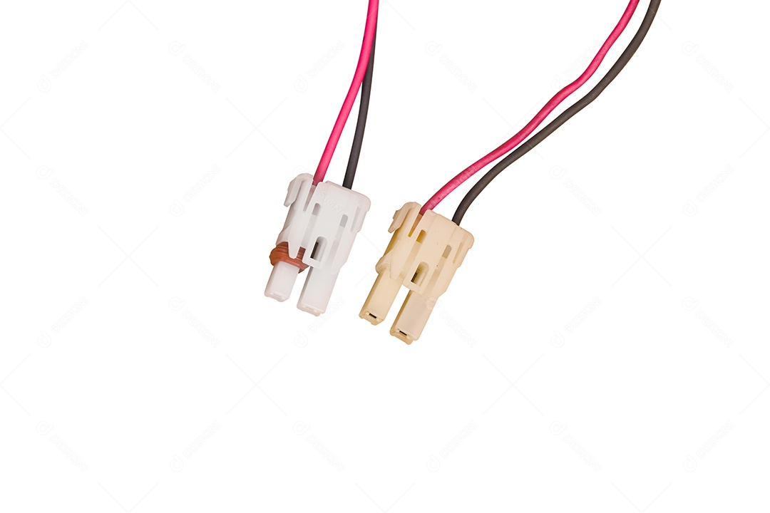 Comparação nova e antiga de cabeçalho de cabo de soquete ou meia eletrônica