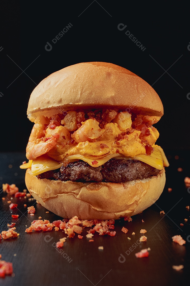 Hamburguer hamburgueria pão carne bacon queijo cheddar cebola alface molho tomate