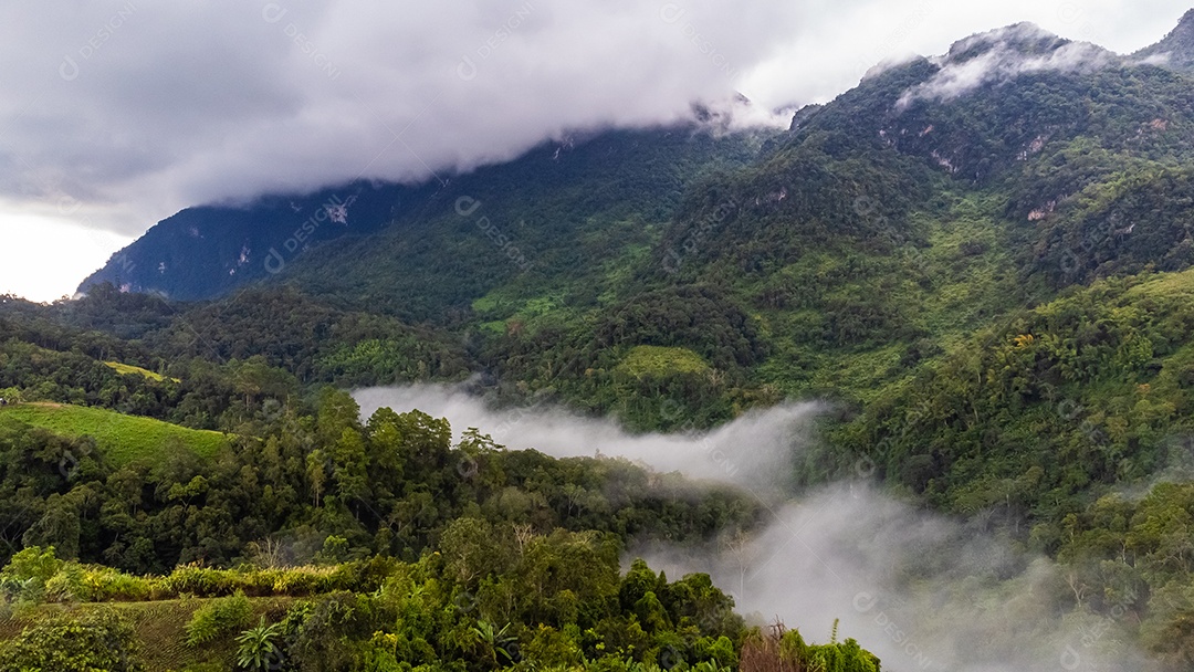 Paisagem da montanha Tailândia