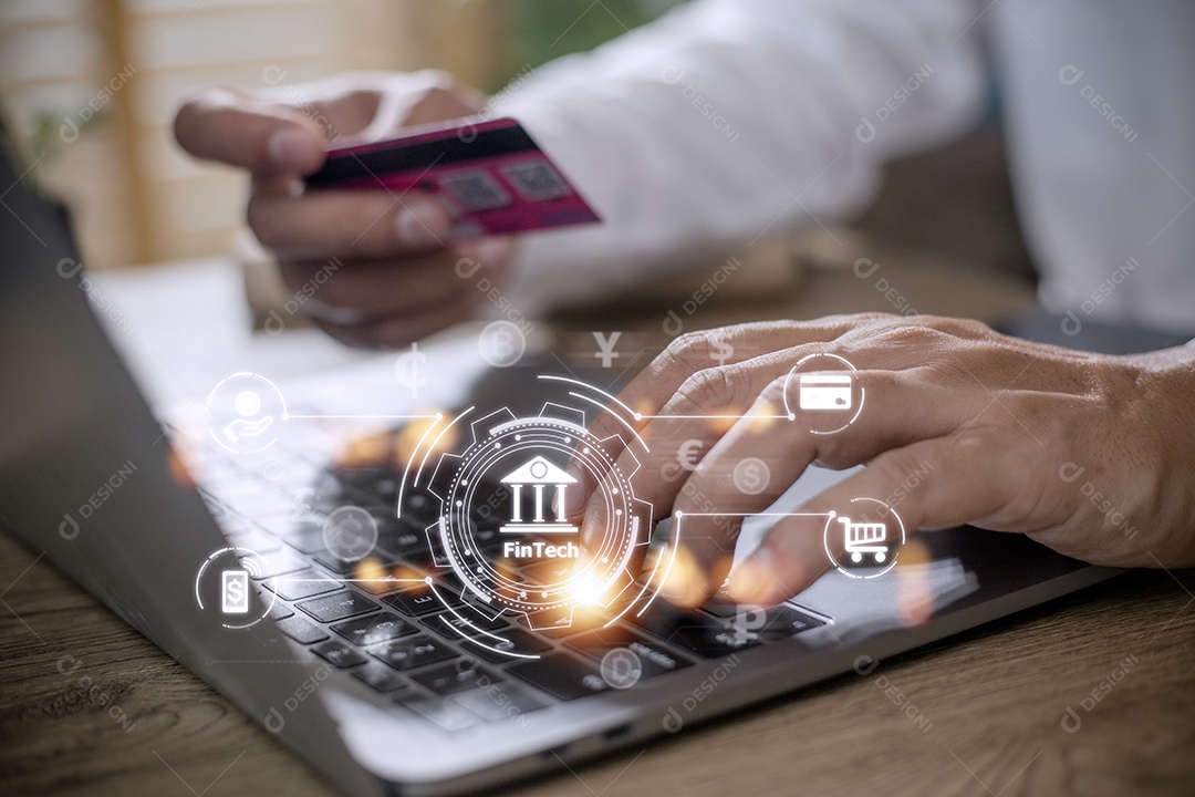 Futuro do empresário do conceito de tecnologia financeira selecionando a palavra fintech