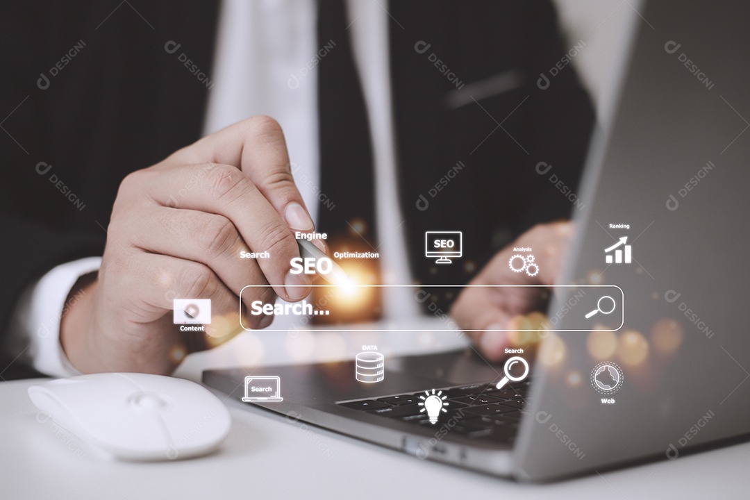 SEO. Motor de Otimização de Busca. Marketing on-line digital e conceito de tecnologia Inetrmet.