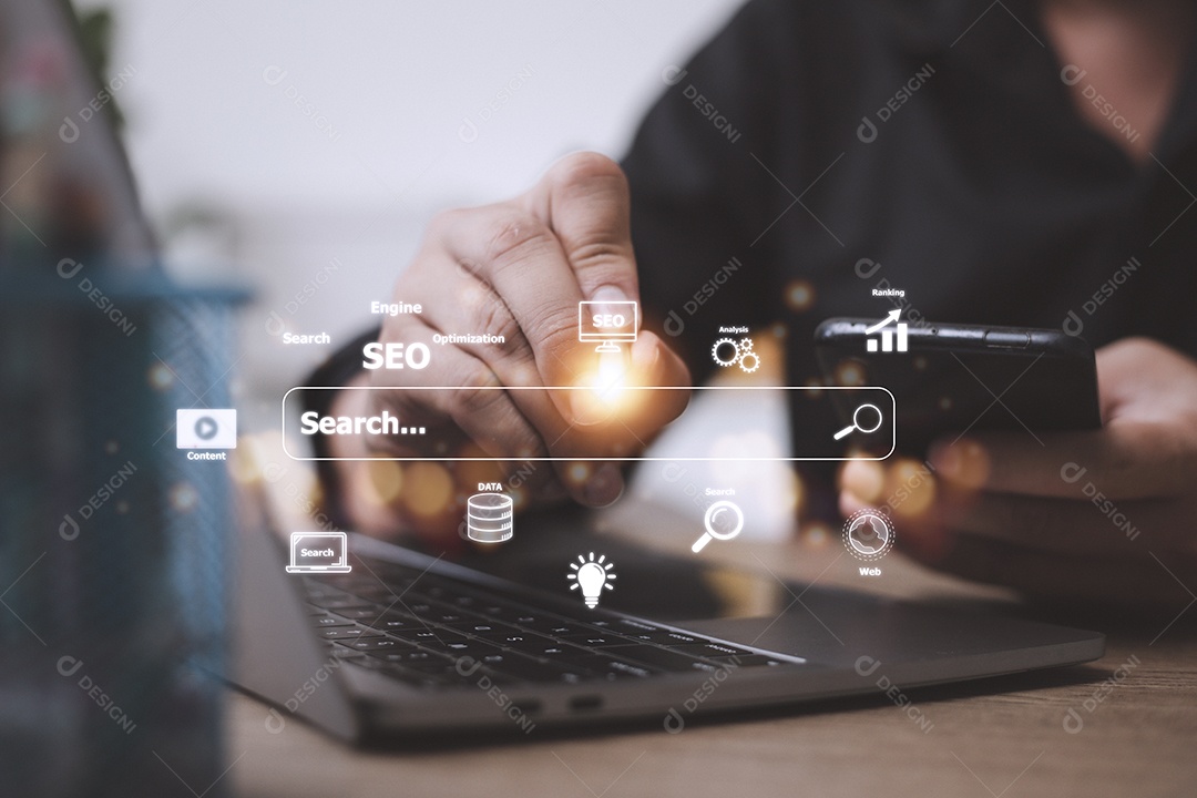 SEO. Motor de Otimização de Busca. Marketing on-line digital e conceito de tecnologia internet .