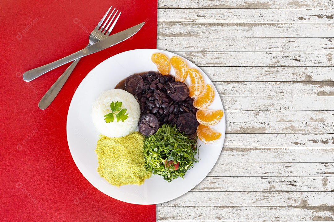 Prato de comida típico do brasil Feijoada