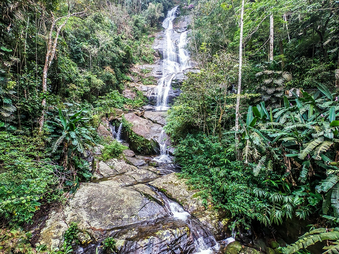 Cachoeira Taunay no Parque Nacional da Tijuca no Rio de Janeiro.