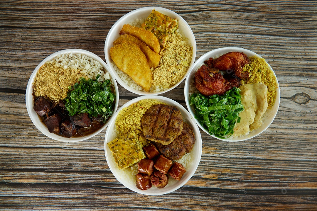 Marmitex feita com comidas brasileiras