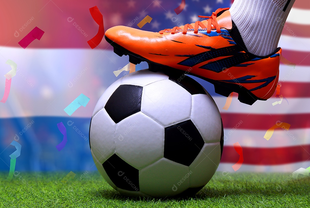 Competição da Copa de Futebol das 16 equipes entre a Holanda e a América.