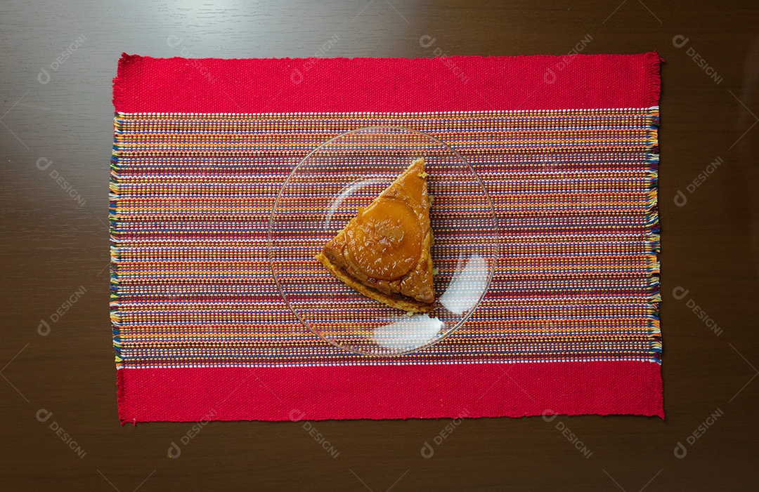 Torta de maçã brasileira, doce muito famoso no Brasil